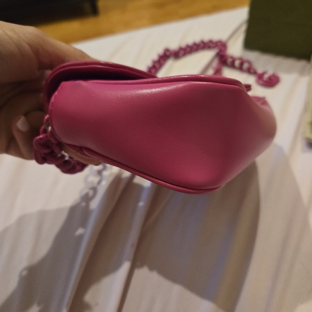 Gucci Fuchsia Mini Belt Bag with Chain - Picture 5 of 12